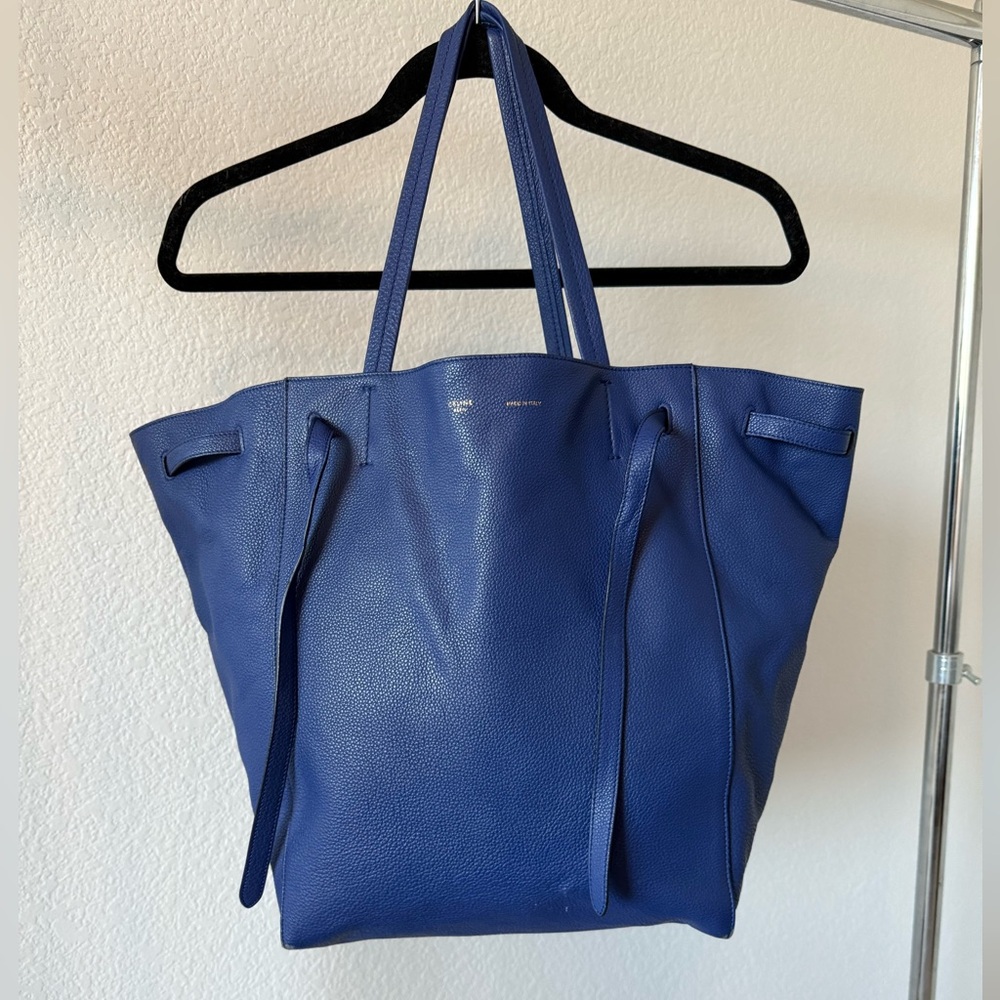 Celine Cabas Phantom - Indigo